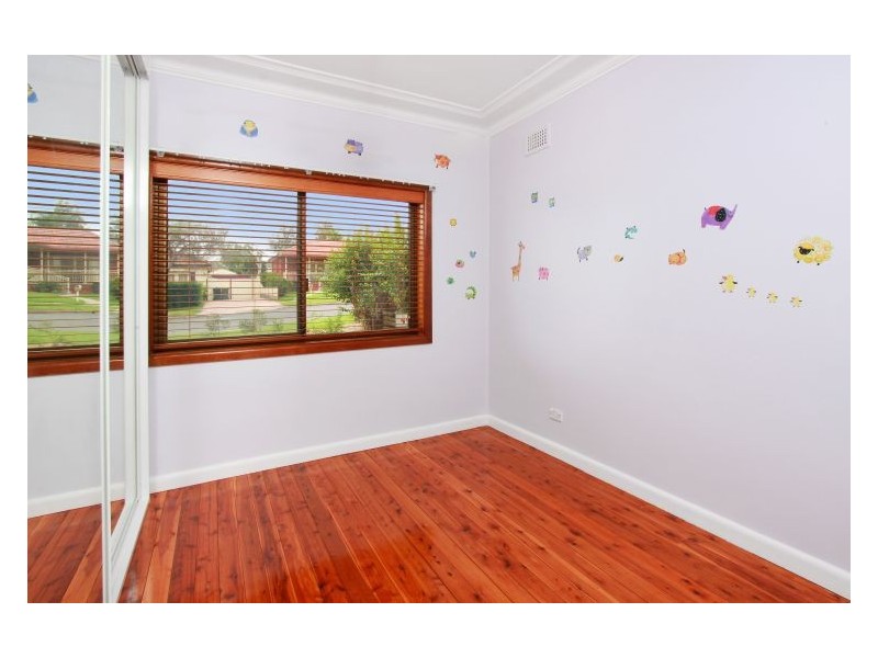 27 Craig Street, Blacktown NSW 2148