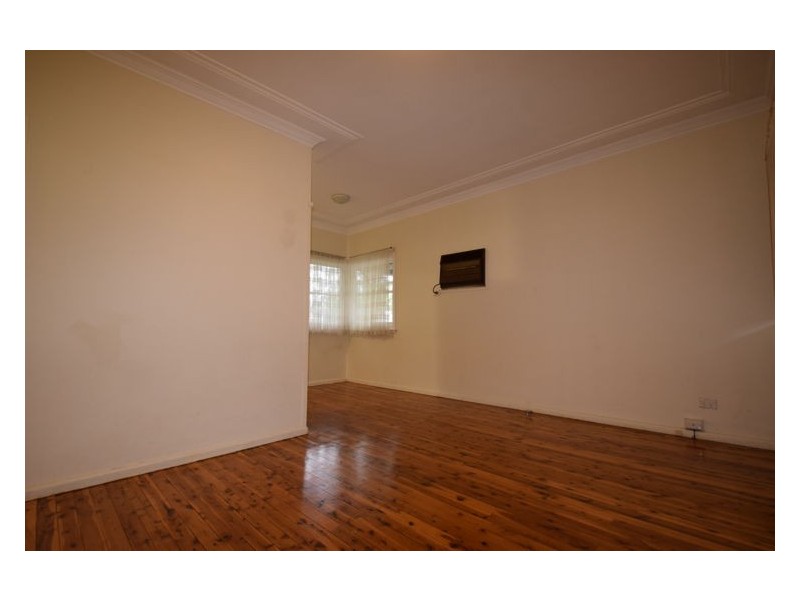 House 5 Julie Street, Blacktown NSW 2148