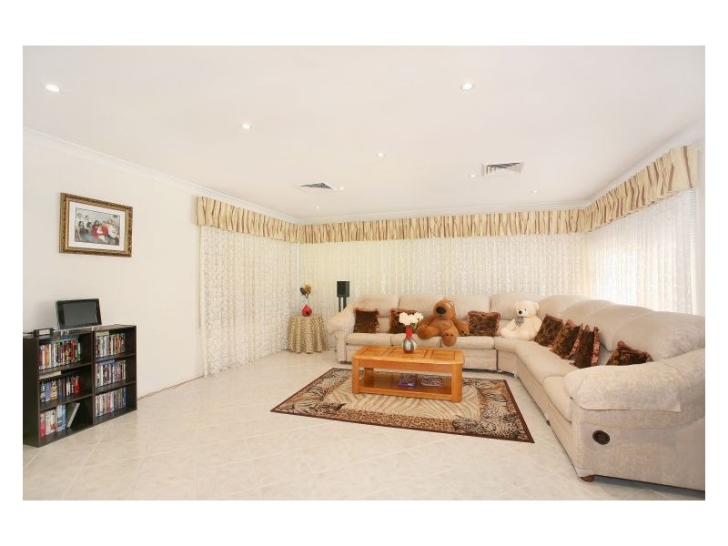 3 Kelsall Street, Huntington Heights NSW 2767