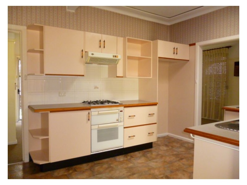 House 96 Wallpark Avenue, Blacktown NSW 2148