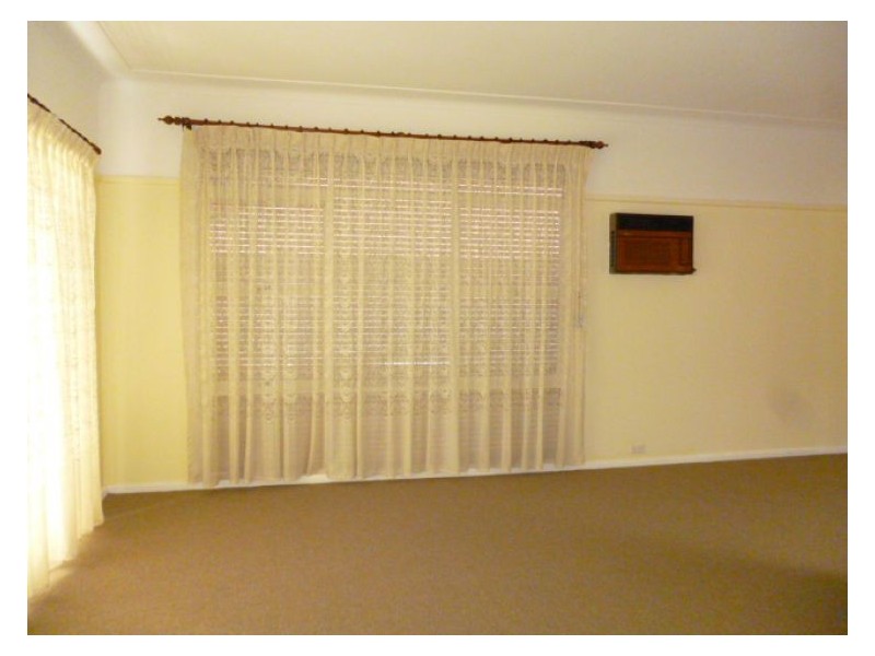 House 96 Wallpark Avenue, Blacktown NSW 2148