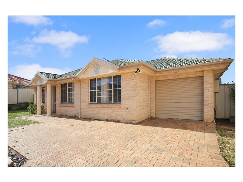 13 De Castella Drive, Blacktown NSW 2148