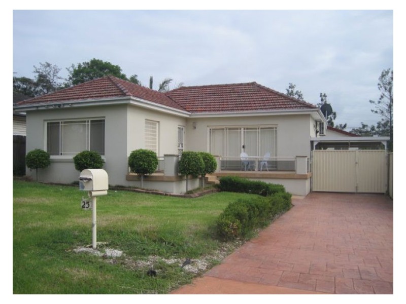 House 25 Burnie Street, Blacktown NSW 2148