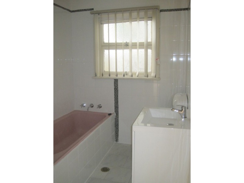 House 25 Burnie Street, Blacktown NSW 2148