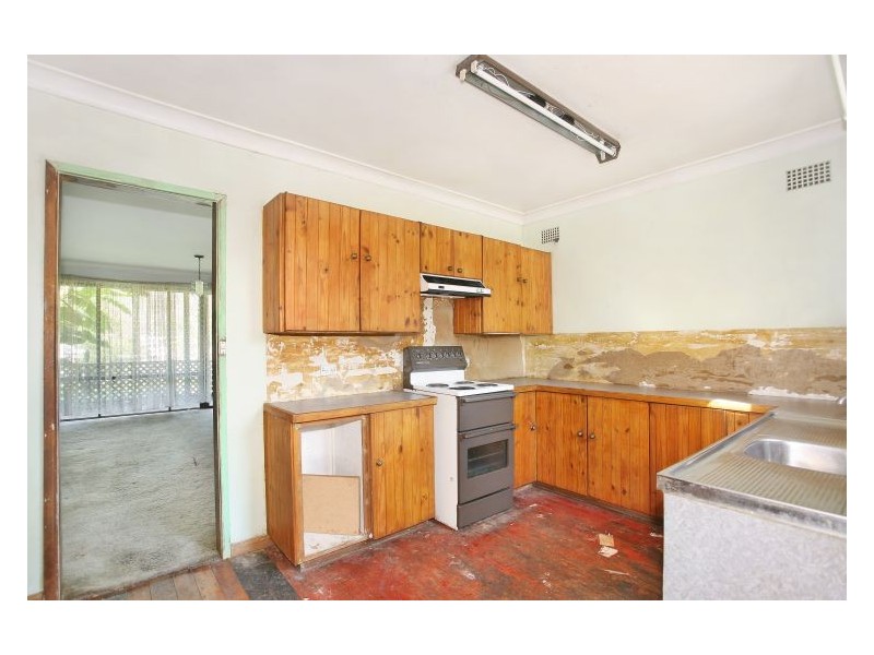 8 Porpoise Place, Willmot NSW 2770