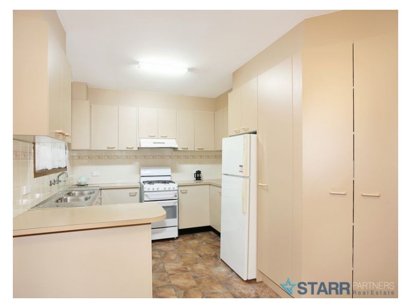 House 8 Briggs Place, Doonside NSW 2767