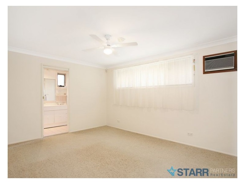 House 8 Briggs Place, Doonside NSW 2767