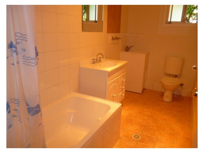 Granny Flat 4/47 Newhaven Avenue, Blacktown NSW 2148