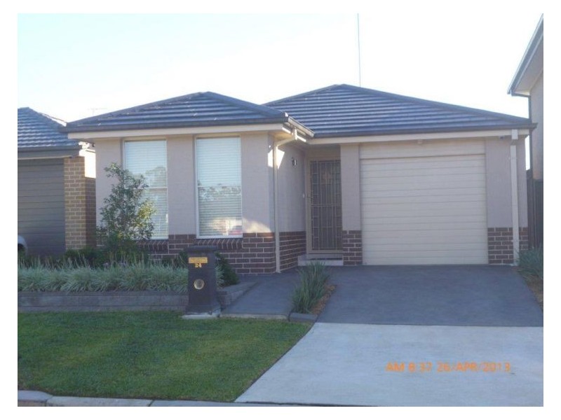 House 24 Gilroy Street, Ropes Crossing NSW 2760