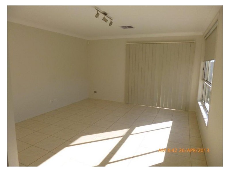 House 24 Gilroy Street, Ropes Crossing NSW 2760