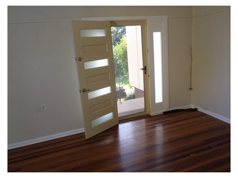 House 4 Harpur Place, Lalor Park NSW 2147