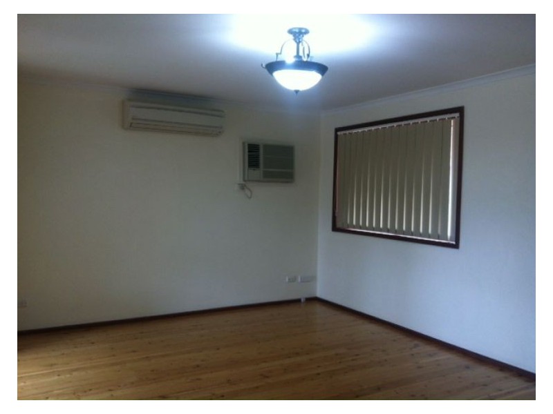 House 26 Dorlton Street, Kings Langley NSW 2147