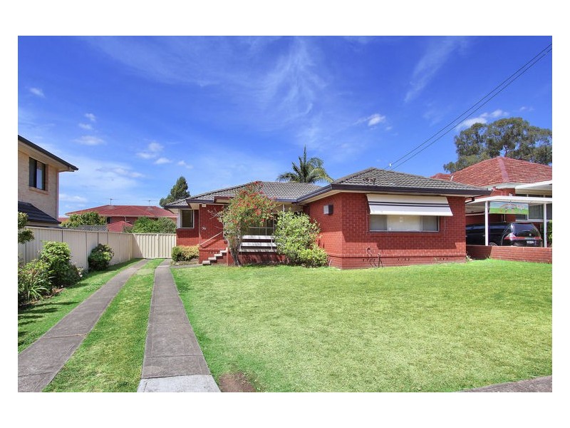36 Blue Hills Crescent, Blacktown NSW 2148
