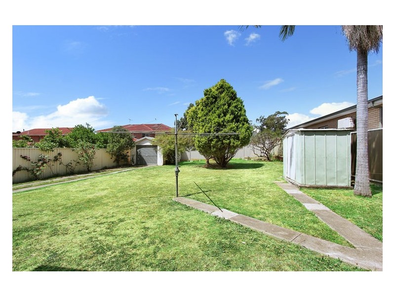 36 Blue Hills Crescent, Blacktown NSW 2148