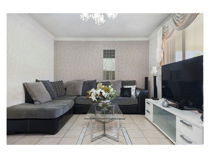 7 Kisdon Crescent, Prospect NSW 2148