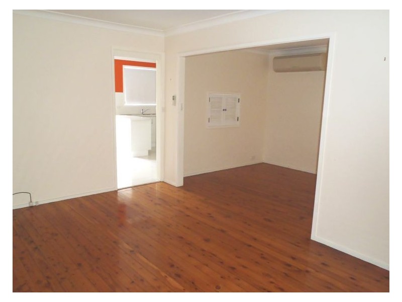 House 20 Isabelle Street, Seven Hills NSW 2147