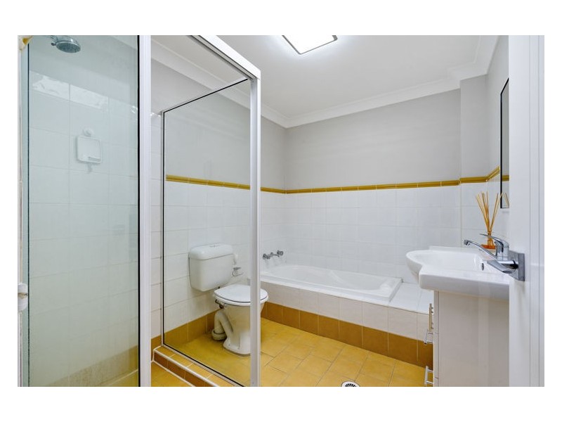 12/5-9 Fourth Avenue, Blacktown NSW 2148