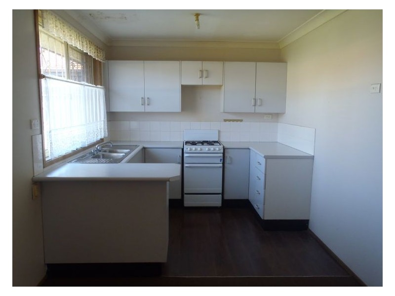 House 5 Aminta Crescent, Hassall Grove NSW 2761