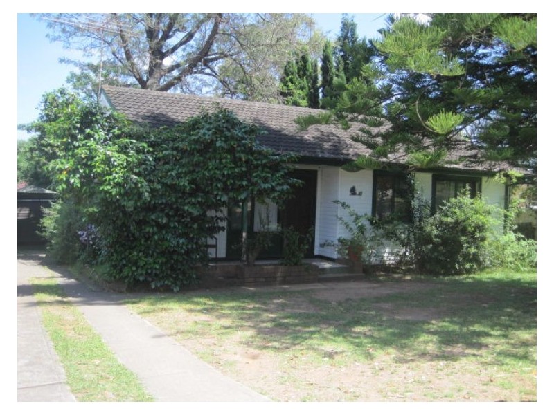 House 80 Johsnson Avenue, Seven Hills NSW 2147