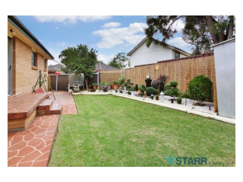 House 5 Eltham Street, Prospect NSW 2148