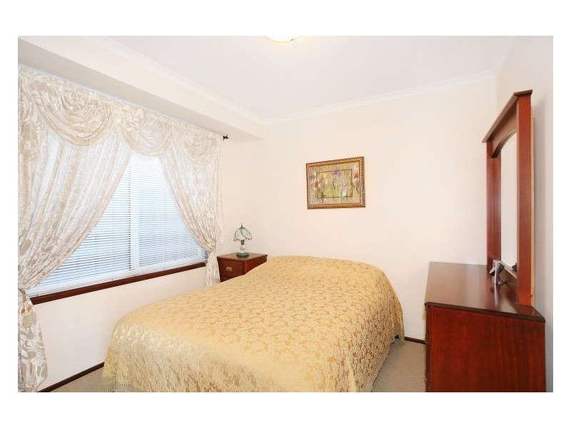 79 Cowley Crescent, Prospect NSW 2148