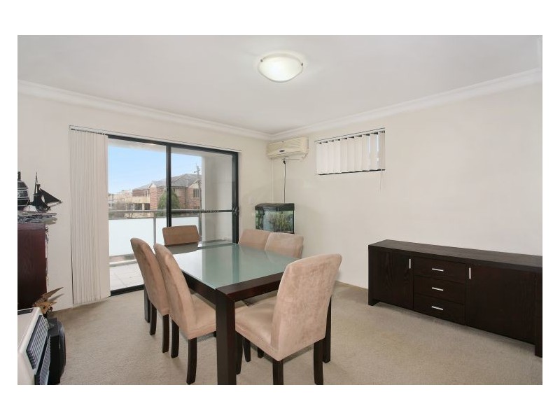 16/17 Bruce Street, Blacktown NSW 2148