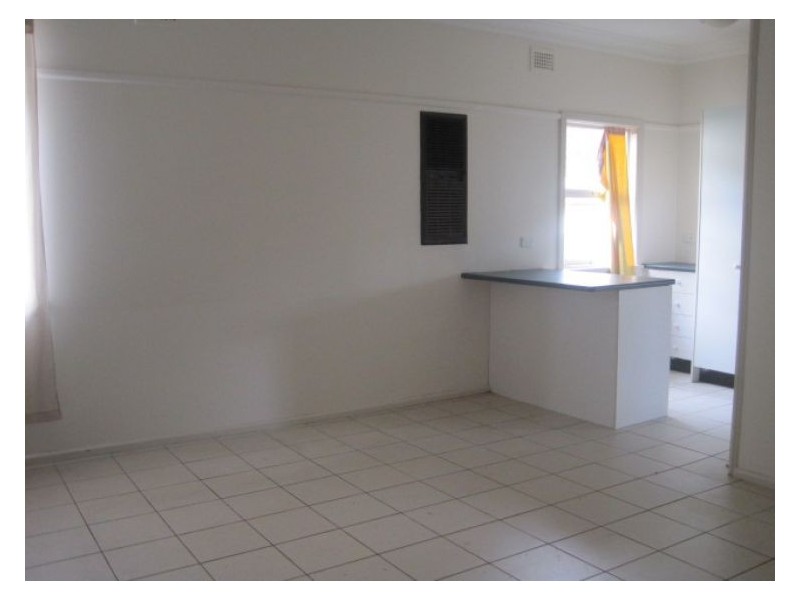 House 24 Glamorgan Street, Blacktown NSW 2148