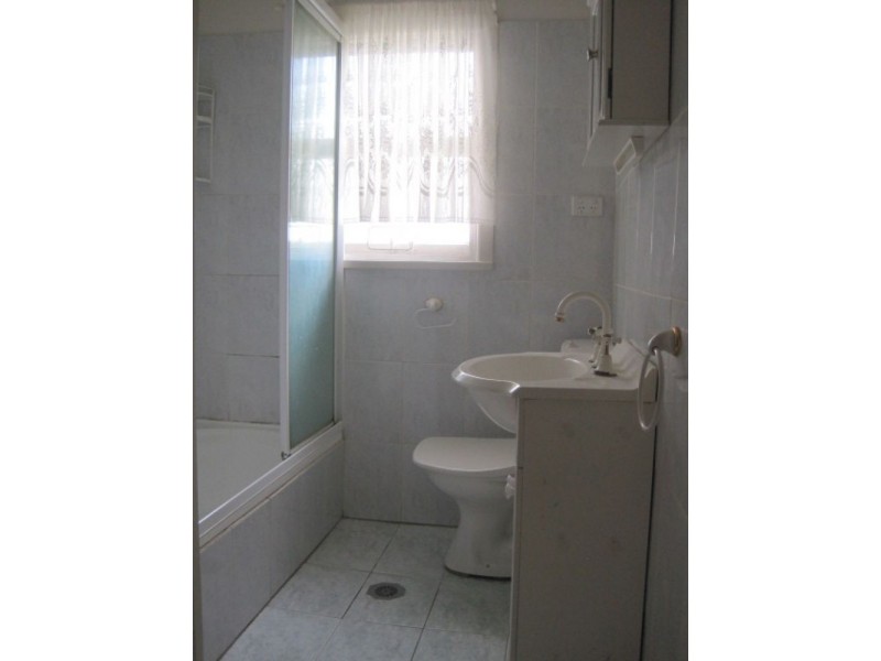 House 24 Glamorgan Street, Blacktown NSW 2148