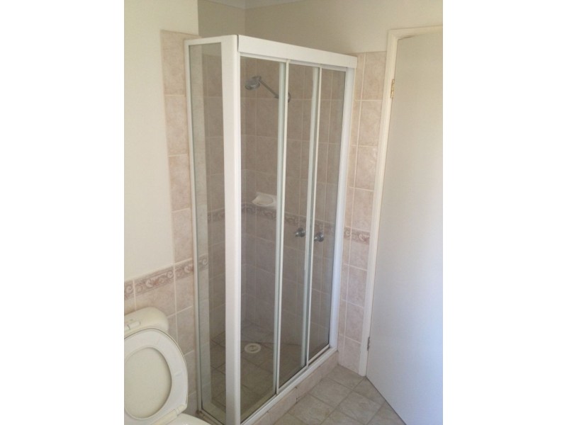 Townhouse 10d Douglas Road, Blacktown NSW 2148