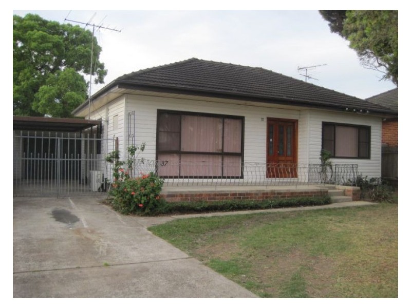 House 37 Wycombe Street, Doonside NSW 2767