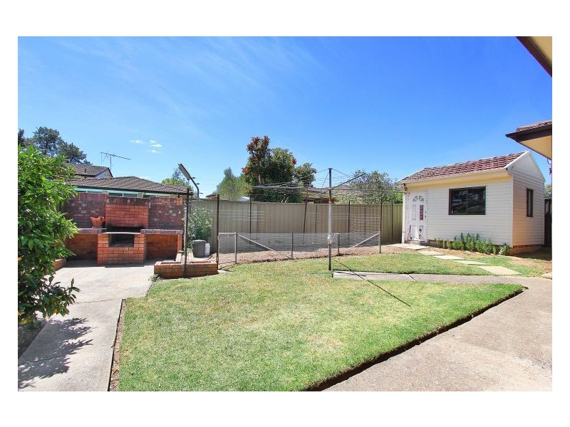 9 Solander Road, Kings Langley NSW 2147