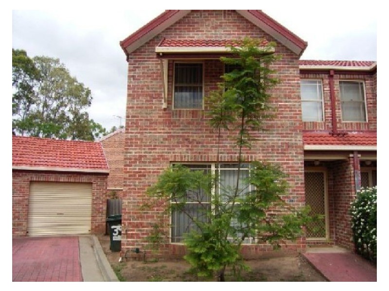 Townhouse 39/17-19 Sinclair Avenue, Blacktown NSW 2148