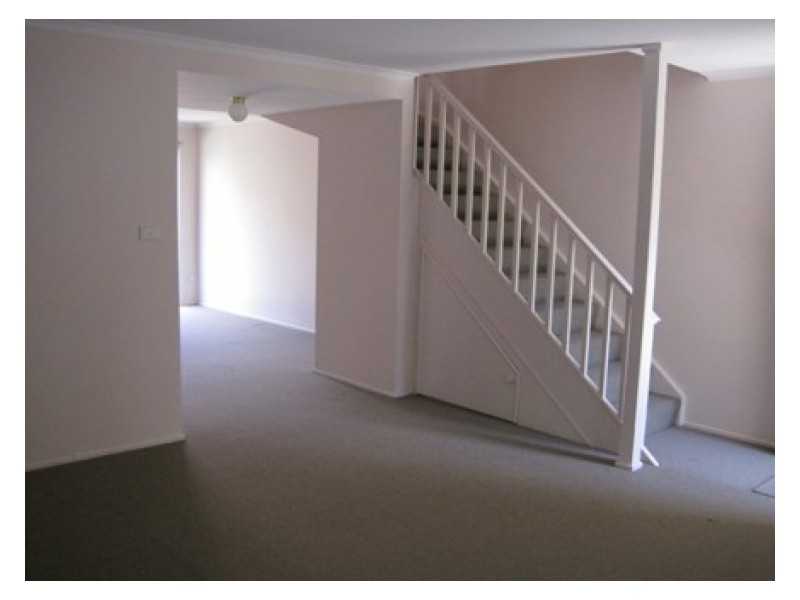 Townhouse 39/17-19 Sinclair Avenue, Blacktown NSW 2148