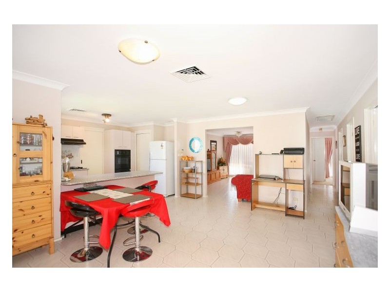 4 Havenwood Place, Blacktown NSW 2148