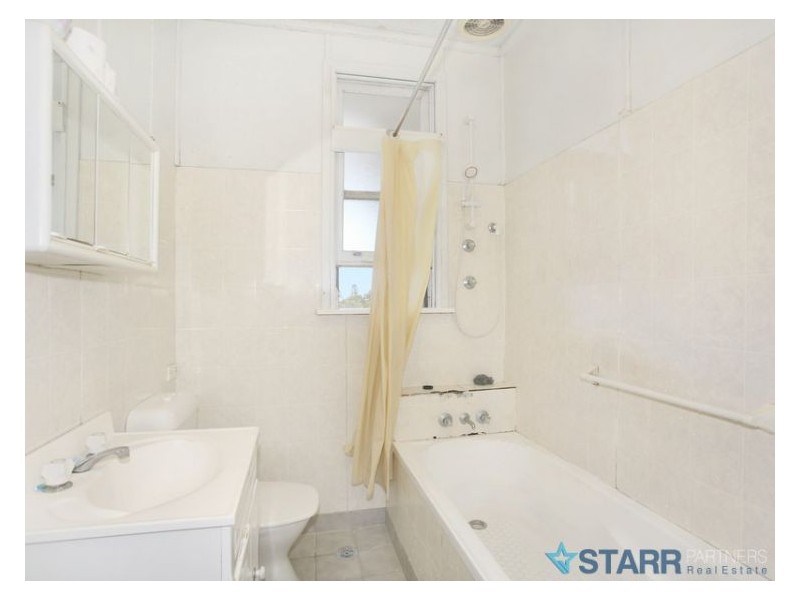 House 22 Noakes Parade, Lalor Park NSW 2147