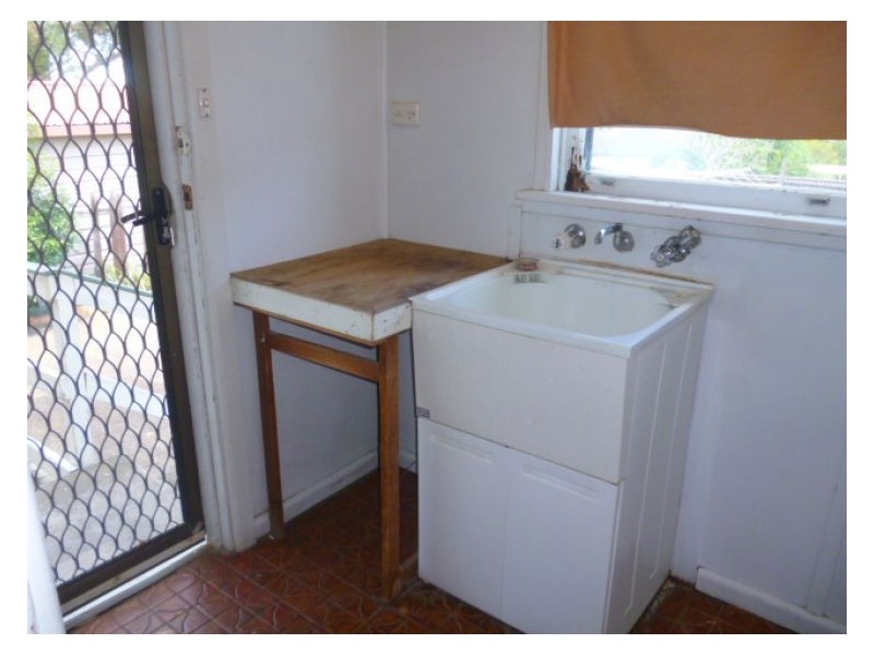 House 22 Noakes Parade, Lalor Park NSW 2147