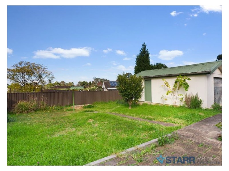 House 22 Noakes Parade, Lalor Park NSW 2147