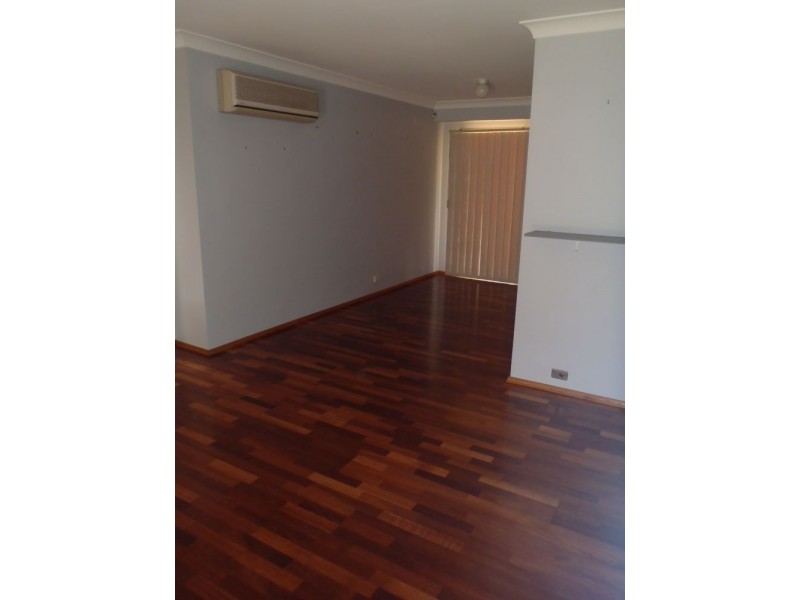 Townhouse 43 St Pauls Way, Blacktown NSW 2148