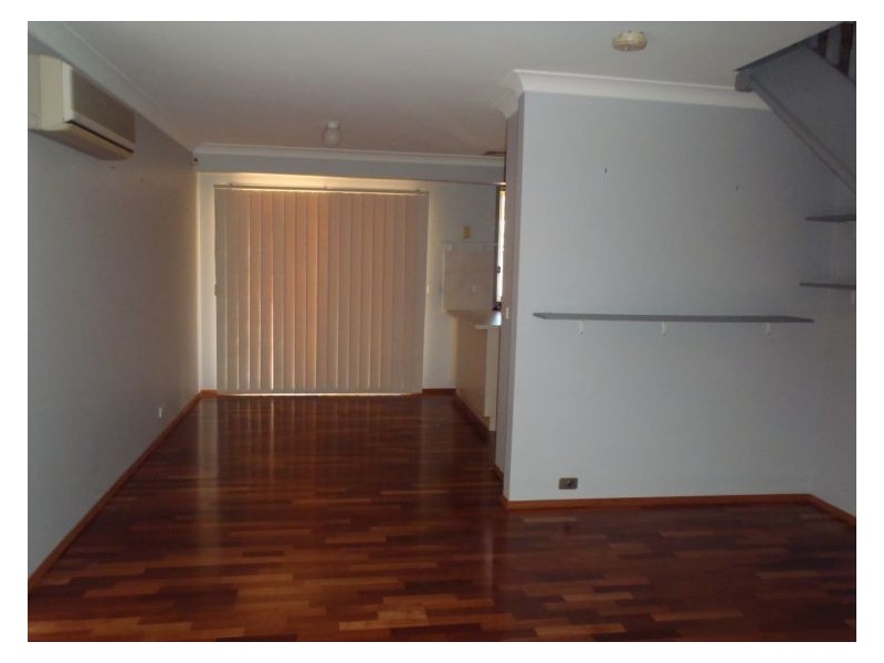 Townhouse 43 St Pauls Way, Blacktown NSW 2148