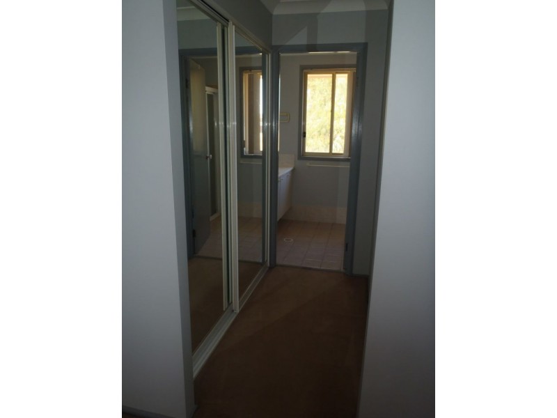 Townhouse 43 St Pauls Way, Blacktown NSW 2148