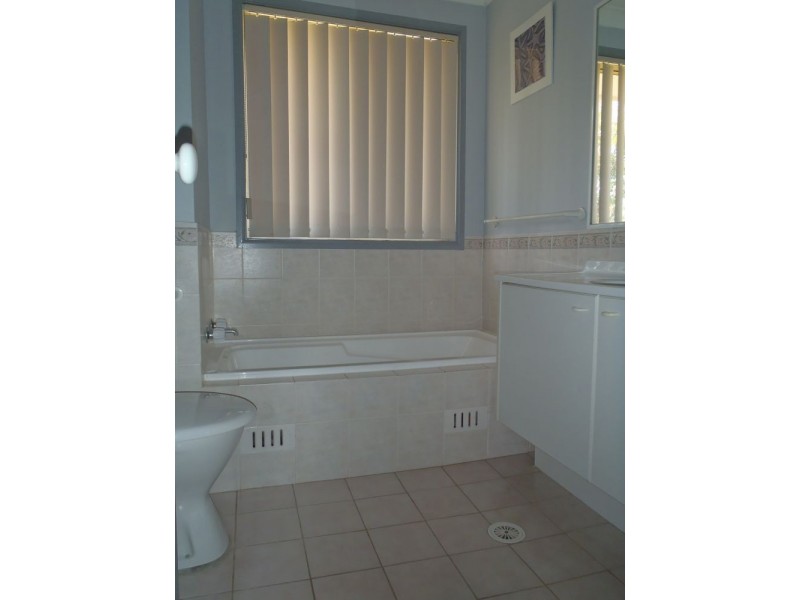 Townhouse 43 St Pauls Way, Blacktown NSW 2148