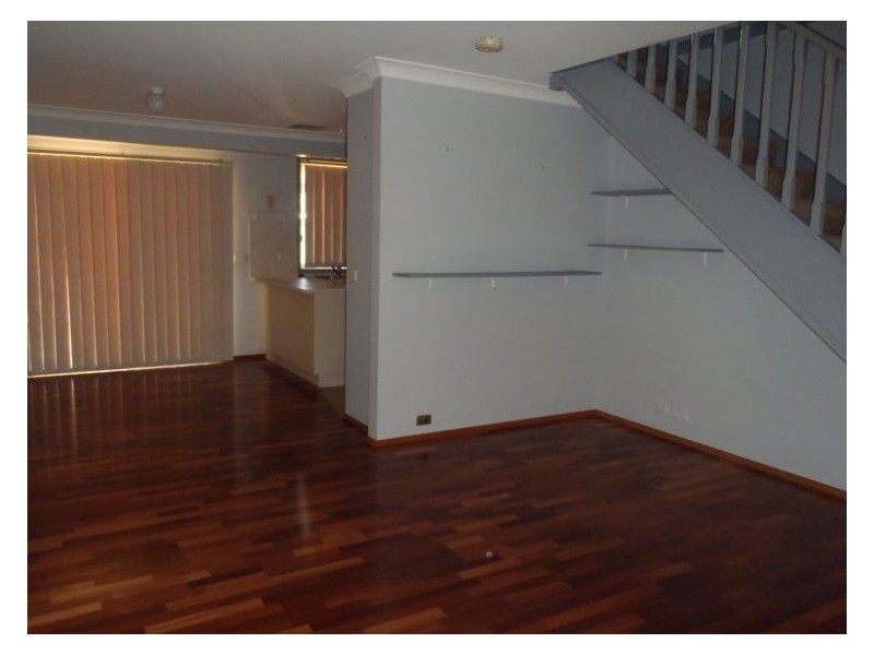 Townhouse 43 St Pauls Way, Blacktown NSW 2148