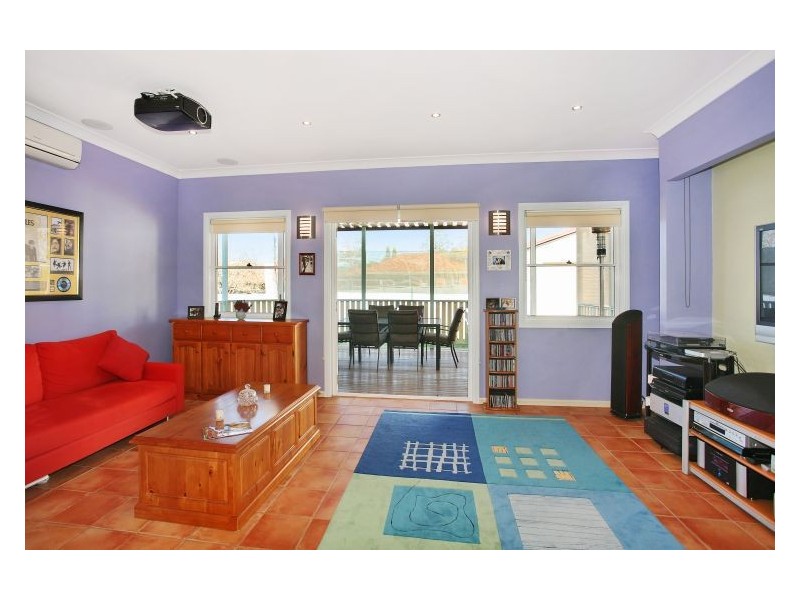 House 10 Dudley Avenue, Blacktown NSW 2148