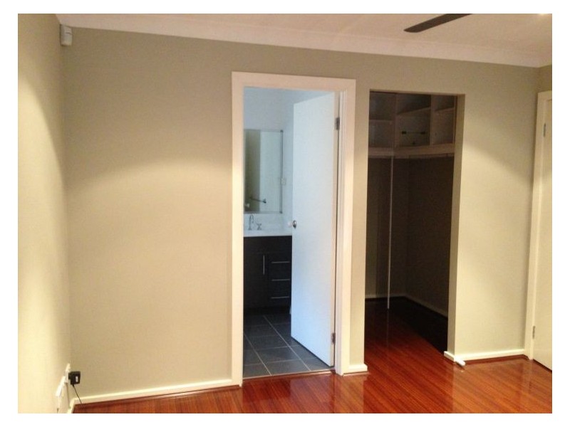 House 22 Stringybark Street, Ropes Crossing NSW 2760