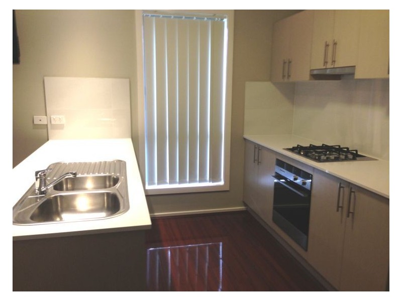 House 22 Stringybark Street, Ropes Crossing NSW 2760