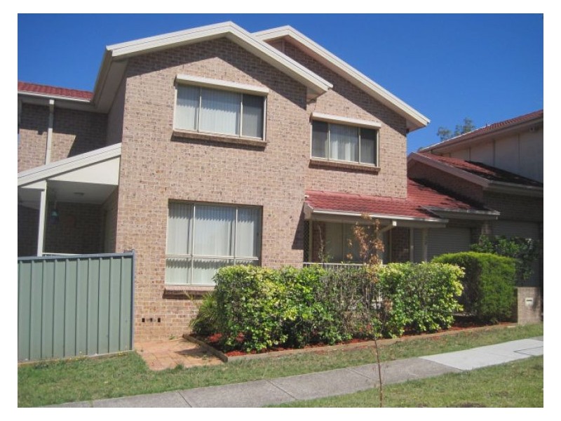 Duplex 32 Oxford Street, Blacktown NSW 2148