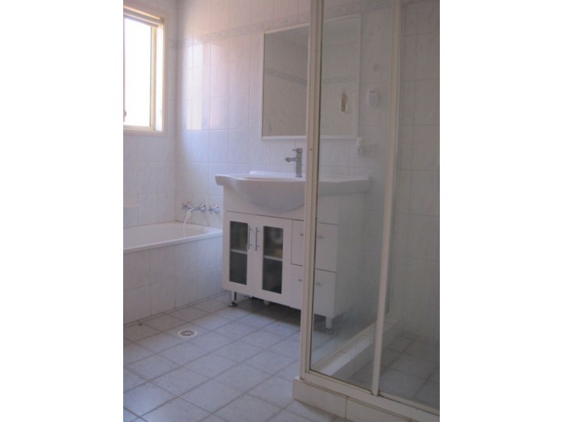 Duplex 32 Oxford Street, Blacktown NSW 2148