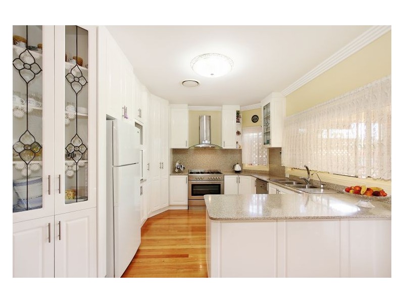 6 James Street, Seven Hills NSW 2147