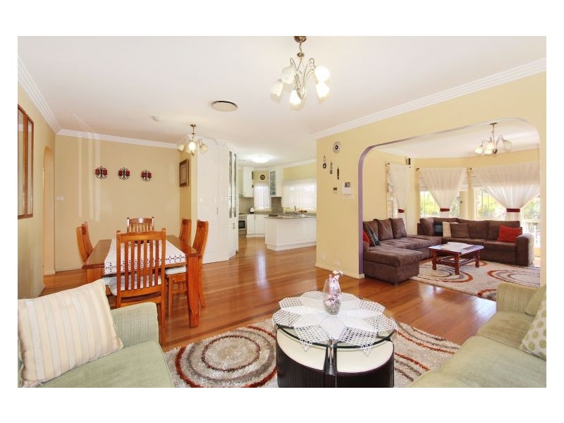 6 James Street, Seven Hills NSW 2147