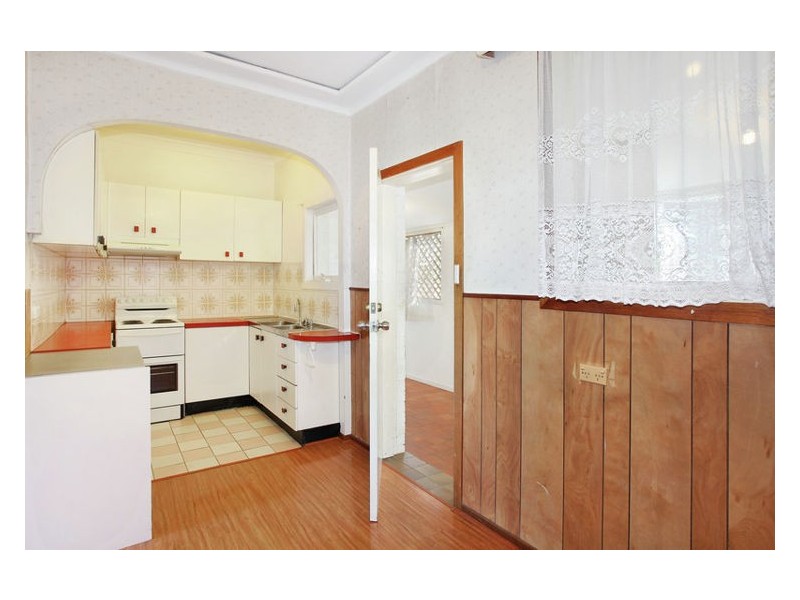 House 4 Meroo Street, Blacktown NSW 2148